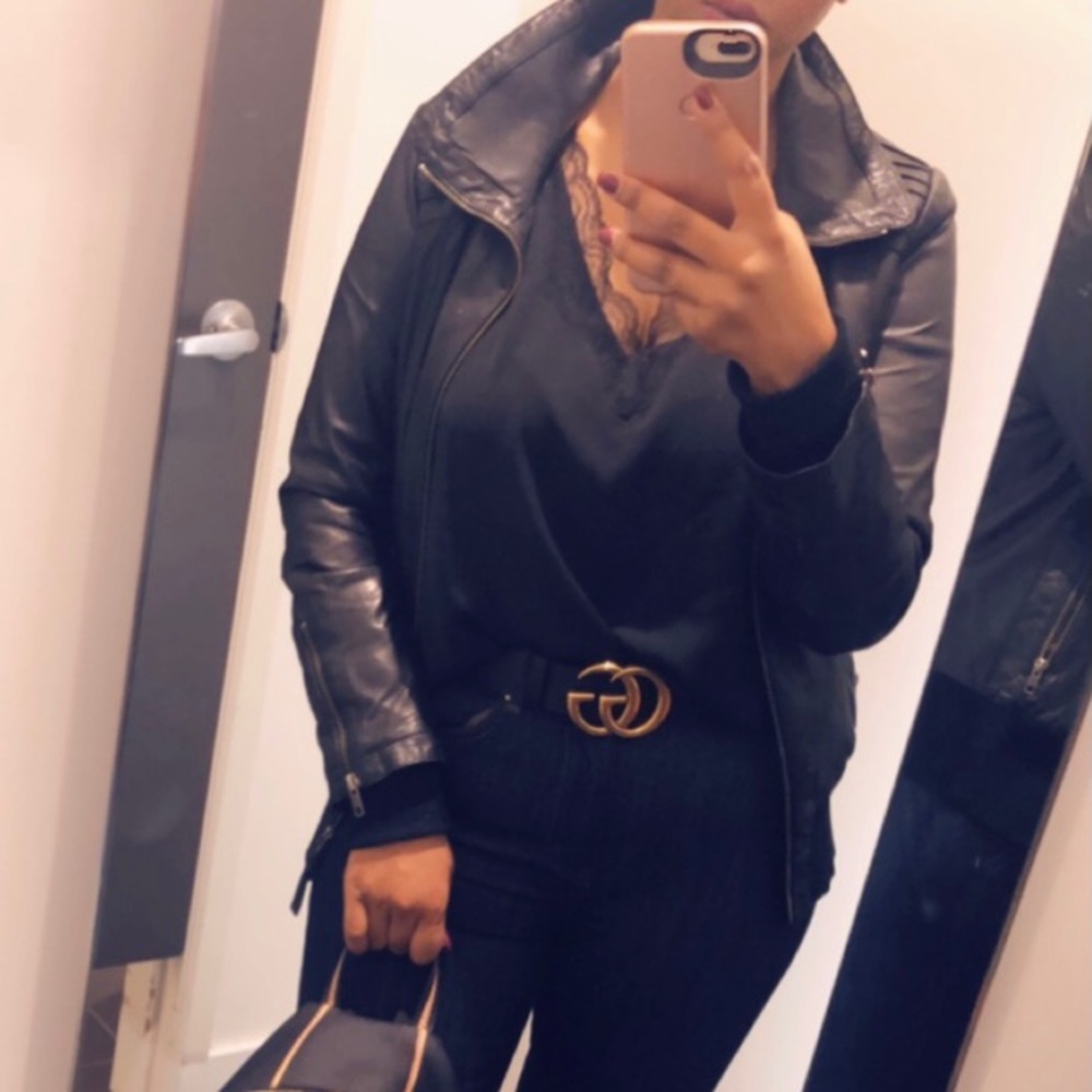 Leather jacket - Picture 2 of 5